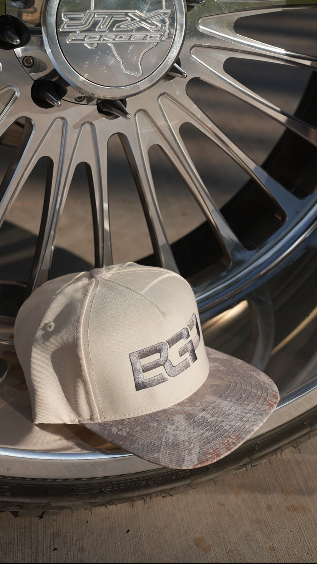 BGP cream & camo hat